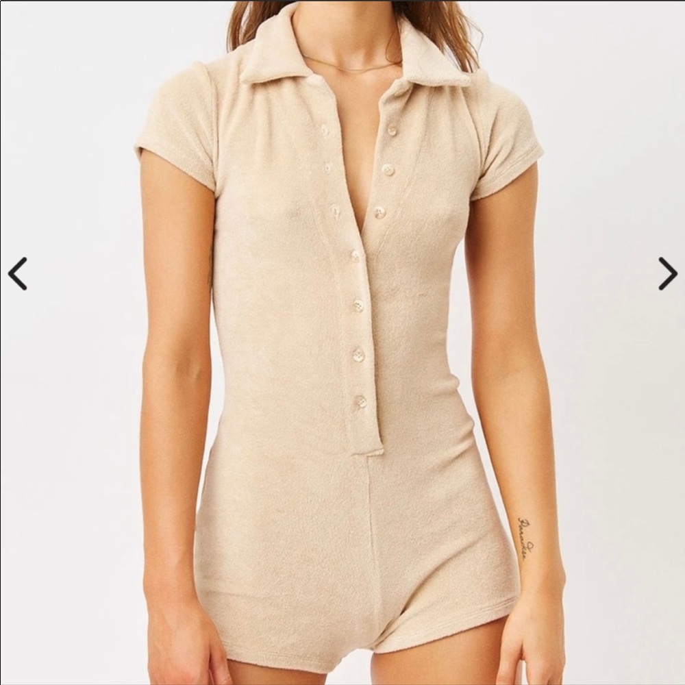 *ISO* FRANKIES BIKINIS NUDE ROSE TERRY ROMPER